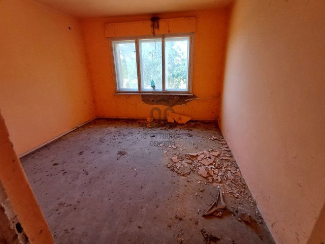 Eladó családi ház, Csikóstőttősön 8.9 M Ft, 4 szobás