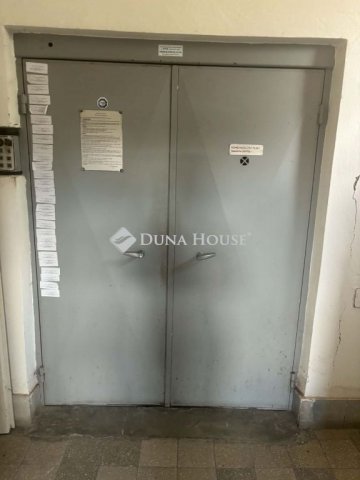 Eladó ipari ingatlan, Sárrétudvarin 25 M Ft