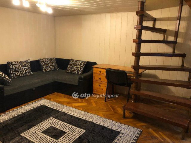 Eladó téglalakás, Budapesten, V. kerületben 53 M Ft, 1 szobás