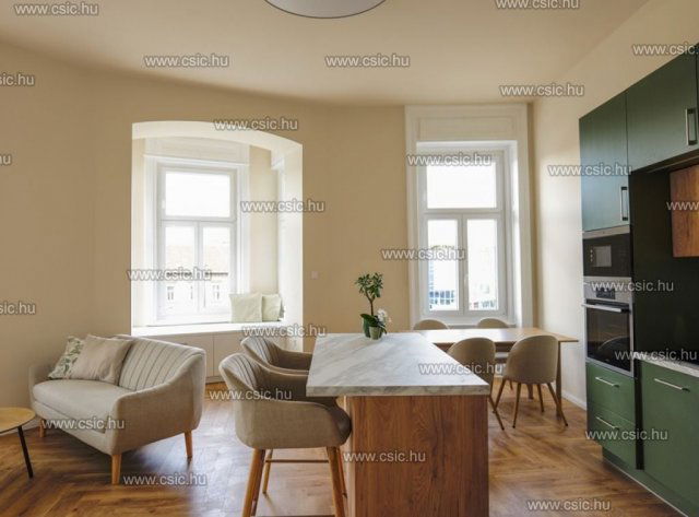 Eladó téglalakás, Budapesten, II. kerületben 174.9 M Ft