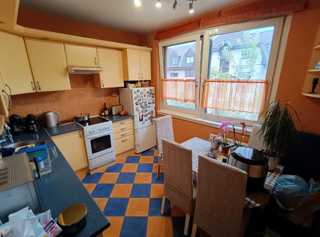 Eladó panellakás, Debrecenben, Sárvári Pál utcában 69.9 M Ft