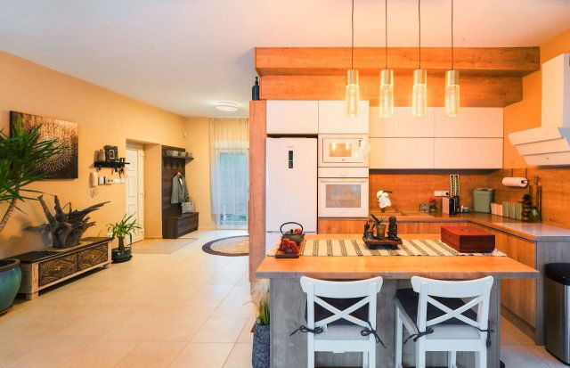 Eladó ikerház, Komlón 115 M Ft, 2 szobás / költözzbe.hu