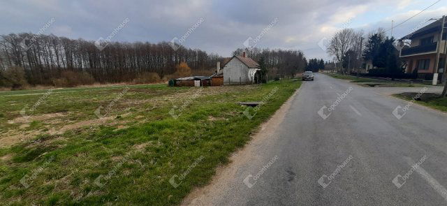 Eladó telek, Győrváron 5 M Ft / költözzbe.hu