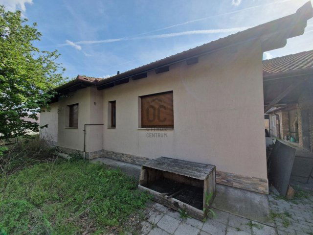 Eladó családi ház, Monoron 126 M Ft, 7 szobás