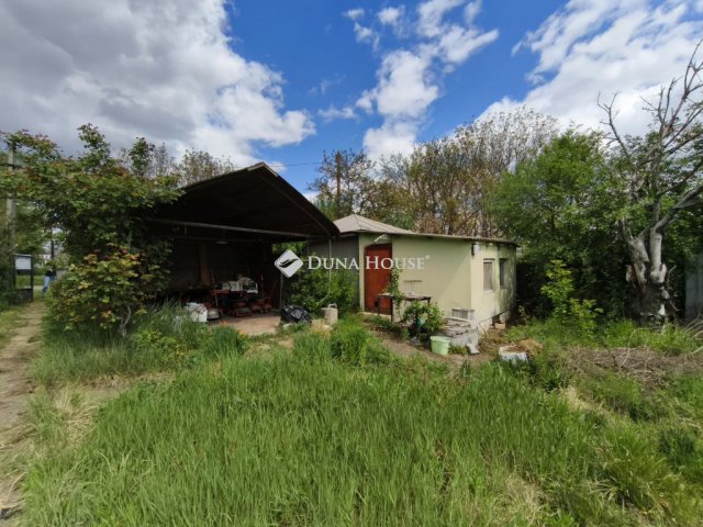 Eladó telek, Dunaújvárosban 18 M Ft / költözzbe.hu