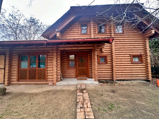 Eladó családi ház, Szigetszentmiklóson 119.89 M Ft, 3 szobás