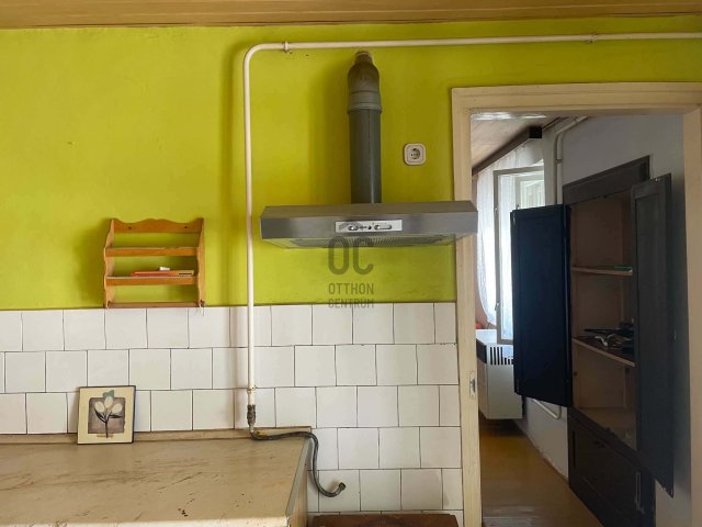 Eladó családi ház, Nagybudméron 9.9 M Ft, 3 szobás