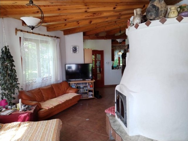 Eladó családi ház, Ostoroson 99 M Ft, 5 szobás