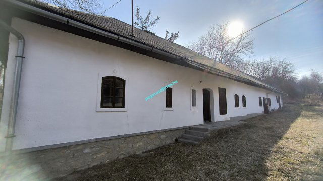 Eladó családi ház, Tornaszentandráson 8.9 M Ft, 3 szobás