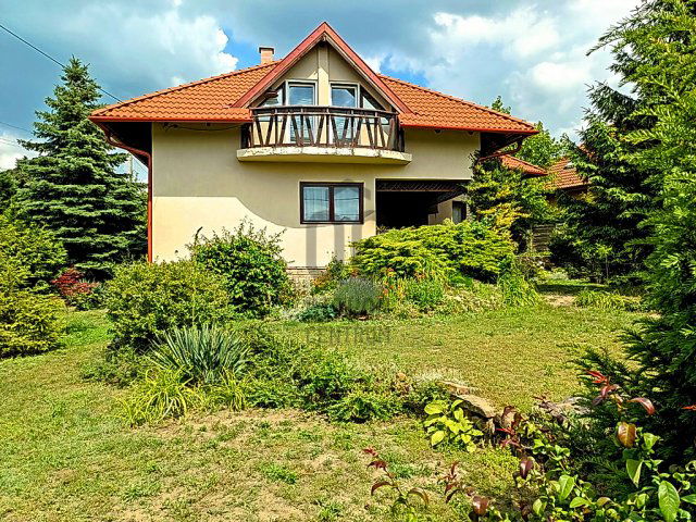 Eladó családi ház, Veresegyházon 144.9 M Ft, 6 szobás