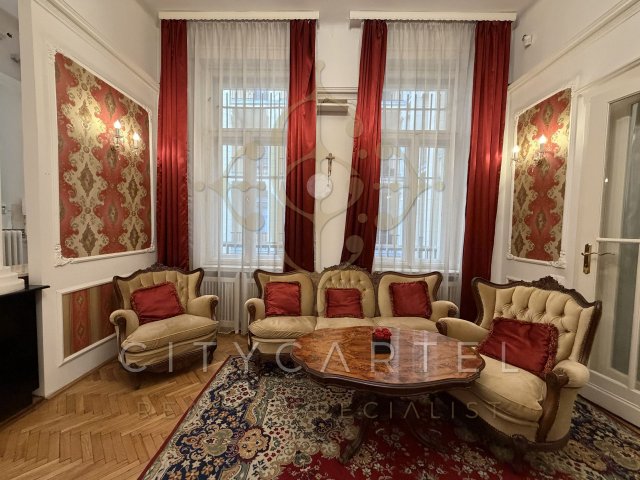 Eladó téglalakás, Budapesten, V. kerületben 165 M Ft, 2+1 szobás