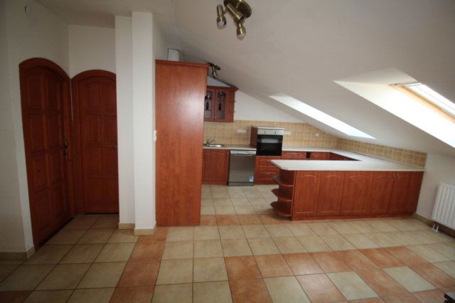 Kiadó téglalakás, albérlet, Dunakeszin 210 E Ft / hó, 2 szobás