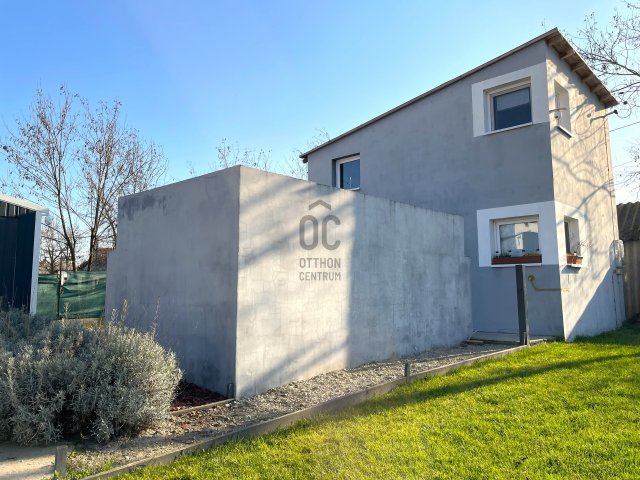 Eladó családi ház, Ráckevén 28.9 M Ft, 1 szobás