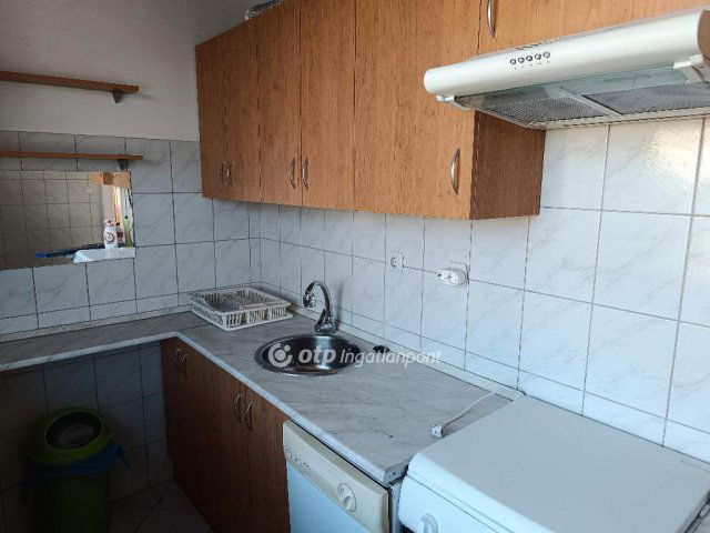 Eladó panellakás, Budapesten, XI. kerületben 76.5 M Ft