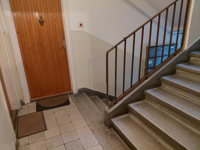 Eladó téglalakás, Komáromban 32.8 M Ft, 2 szobás