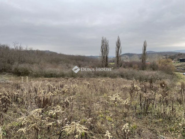 Eladó telek, Tinnyén 21.5 M Ft / költözzbe.hu