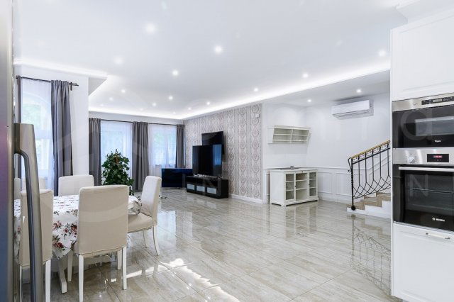 Kiadó családi ház, albérlet, Miskolcon 500 E Ft / hó, 5 szobás