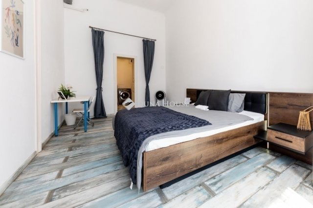 Eladó téglalakás, Budapesten, VII. kerületben 169.9 M Ft