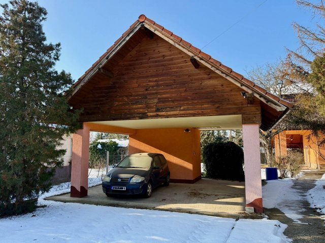 Eladó téglalakás, Dunakeszin 99.9 M Ft, 4 szobás