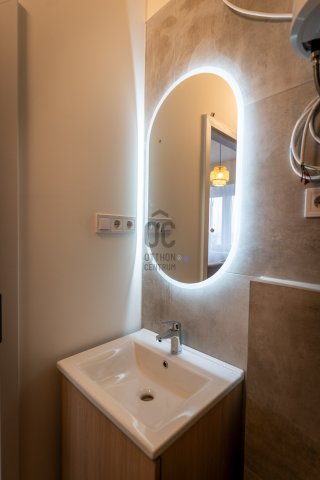 Eladó téglalakás, Szolnokon 29.9 M Ft, 1 szobás