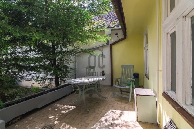 Eladó téglalakás, Szekszárdon, Bezerédj utcában 40 M Ft