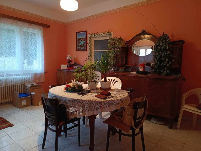 Eladó családi ház, Gávavencsellőn 15.9 M Ft, 3 szobás