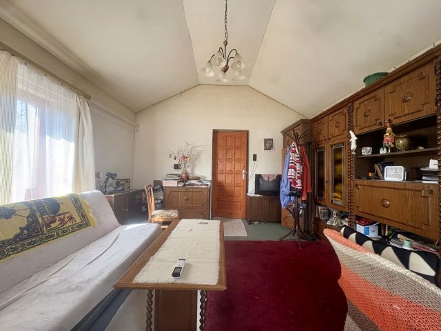 Eladó családi ház, Kecskeméten 39.9 M Ft, 2 szobás