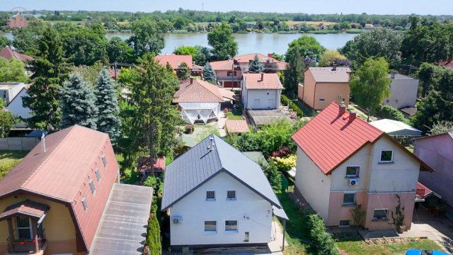 Eladó családi ház, Szigethalmon 67.999 M Ft, 3 szobás