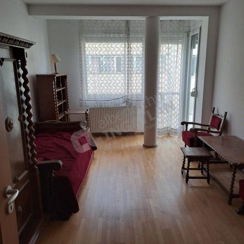 Kiadó téglalakás, albérlet, I. kerületben, Pauler utcában