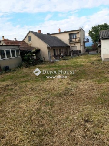 Eladó családi ház, Sárszentmihályon 98.7 M Ft, 5 szobás