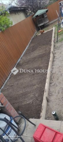 Eladó családi ház, Pilisen 120 M Ft, 7 szobás