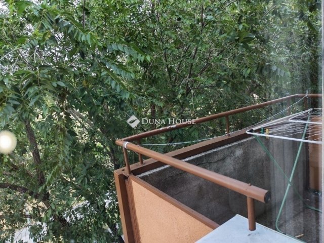 Eladó téglalakás, Kecskeméten 35 M Ft, 1 szobás