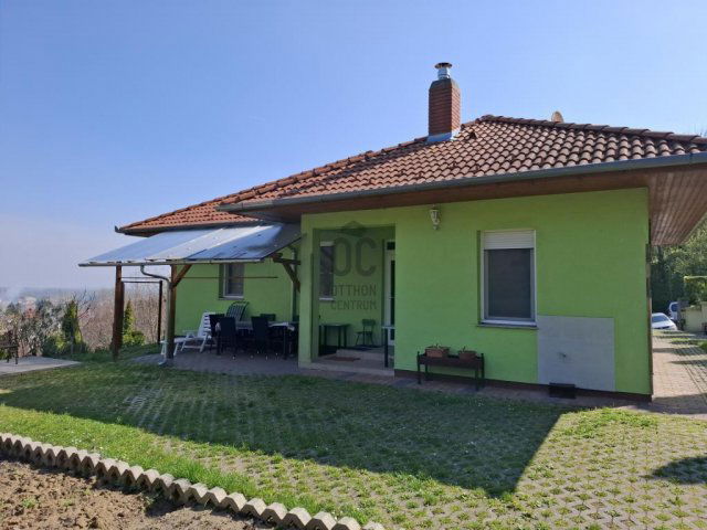 Eladó családi ház, Zalakaroson 74.49 M Ft, 4 szobás