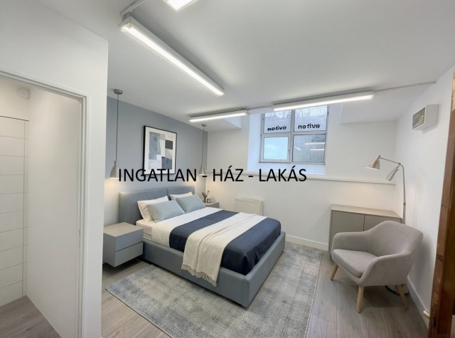 Eladó üzlethelyiség, Budapesten, XI. kerületben, Dombóvári úton