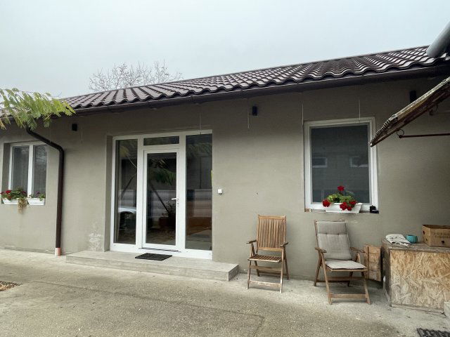 Eladó családi ház, Kiskunlacházán 59.9 M Ft, 3 szobás