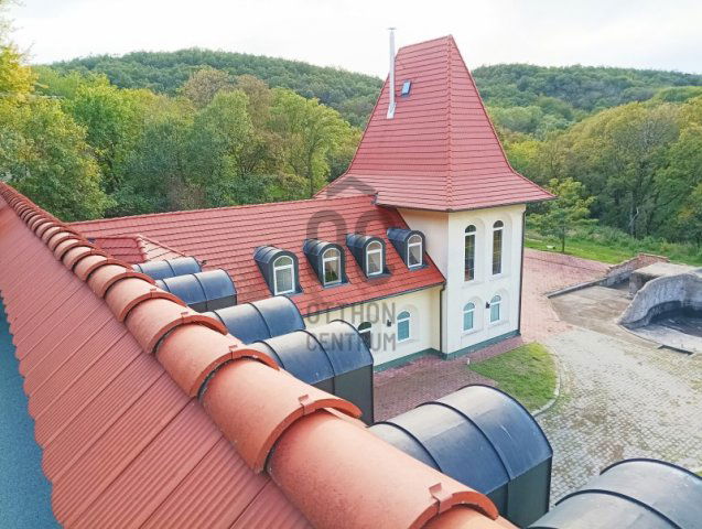 Kiadó hotel, Kesztölcön 5000 E Ft / hó / költözzbe.hu