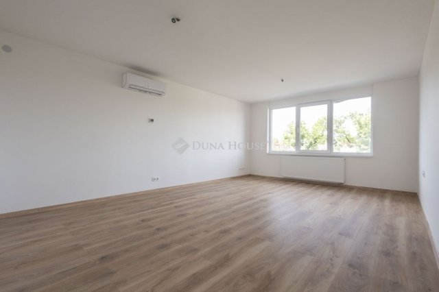 Eladó téglalakás, Budapesten, VI. kerületben 114.5 M Ft