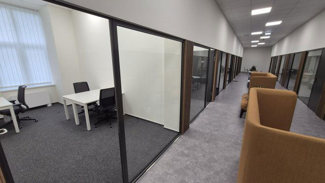 Kiadó iroda, Debrecenben 160 E Ft / hó, 1 szobás