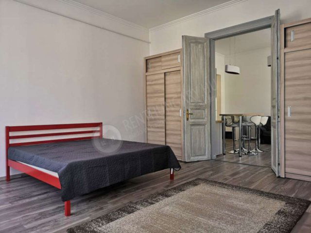 Kiadó téglalakás, albérlet, VII. kerületben, Bethlen Gábor utcában