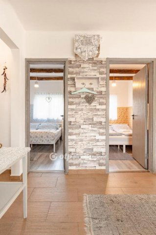 Eladó nyaraló, Mezőkövesden 35 M Ft, 2 szobás