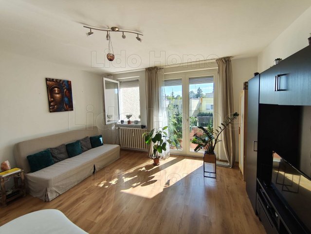 Eladó panellakás, Veszprémben 59 M Ft, 2 szobás