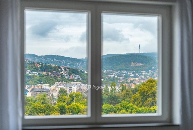 Eladó téglalakás, Budapesten, XIII. kerületben 250 M Ft