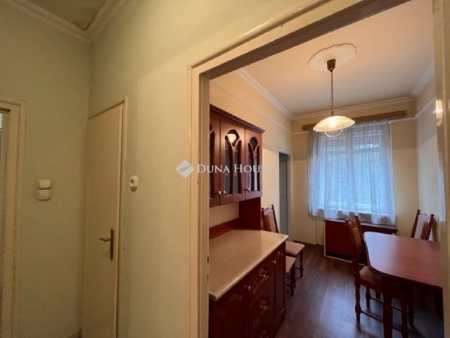 Eladó téglalakás, Kecskeméten 48.99 M Ft, 2 szobás