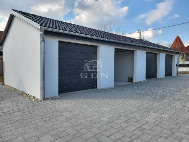 Eladó garázs, Szombathelyen 12.7 M Ft / költözzbe.hu
