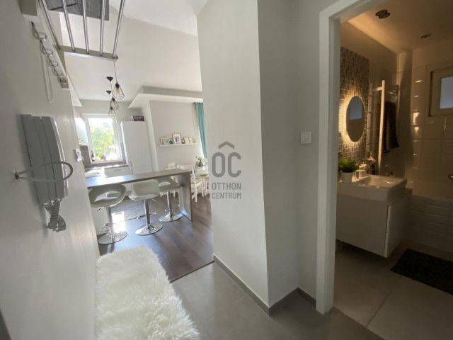 Eladó téglalakás, Budapesten, II. kerületben 130 M Ft, 2 szobás