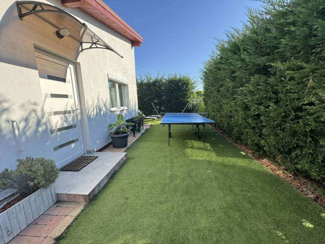 Eladó családi ház, Siófokon 78 M Ft, 3 szobás