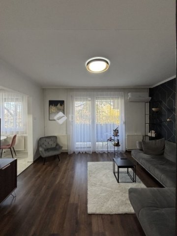 Eladó téglalakás, Debrecenben 74.9 M Ft, 2 szobás