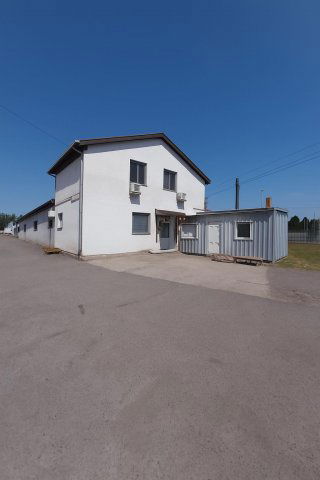 Eladó ipari ingatlan, Nyíregyházán 0.582 M Ft
