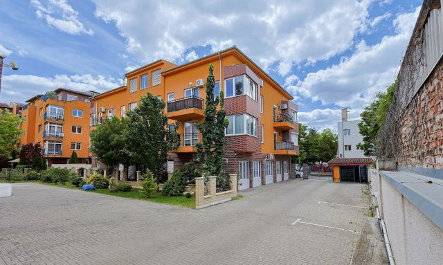 Eladó téglalakás, Budapesten, X. kerületben, Halom utcában