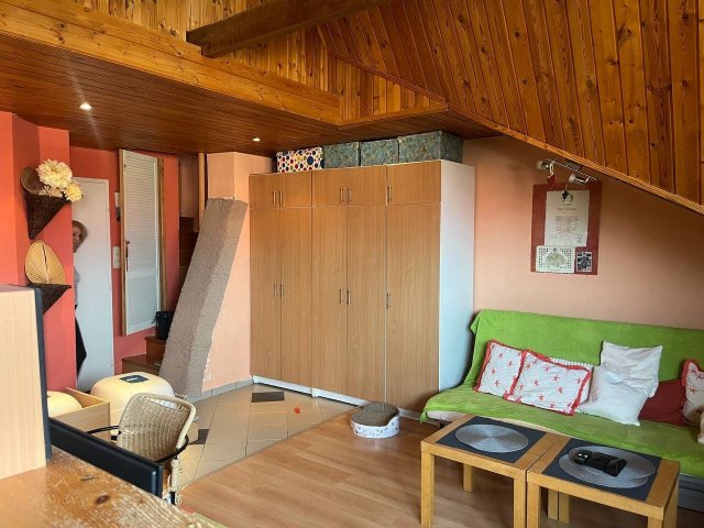 Eladó téglalakás, Pomázon 54.9 M Ft, 1+1 szobás